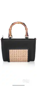 Ladies hand bag