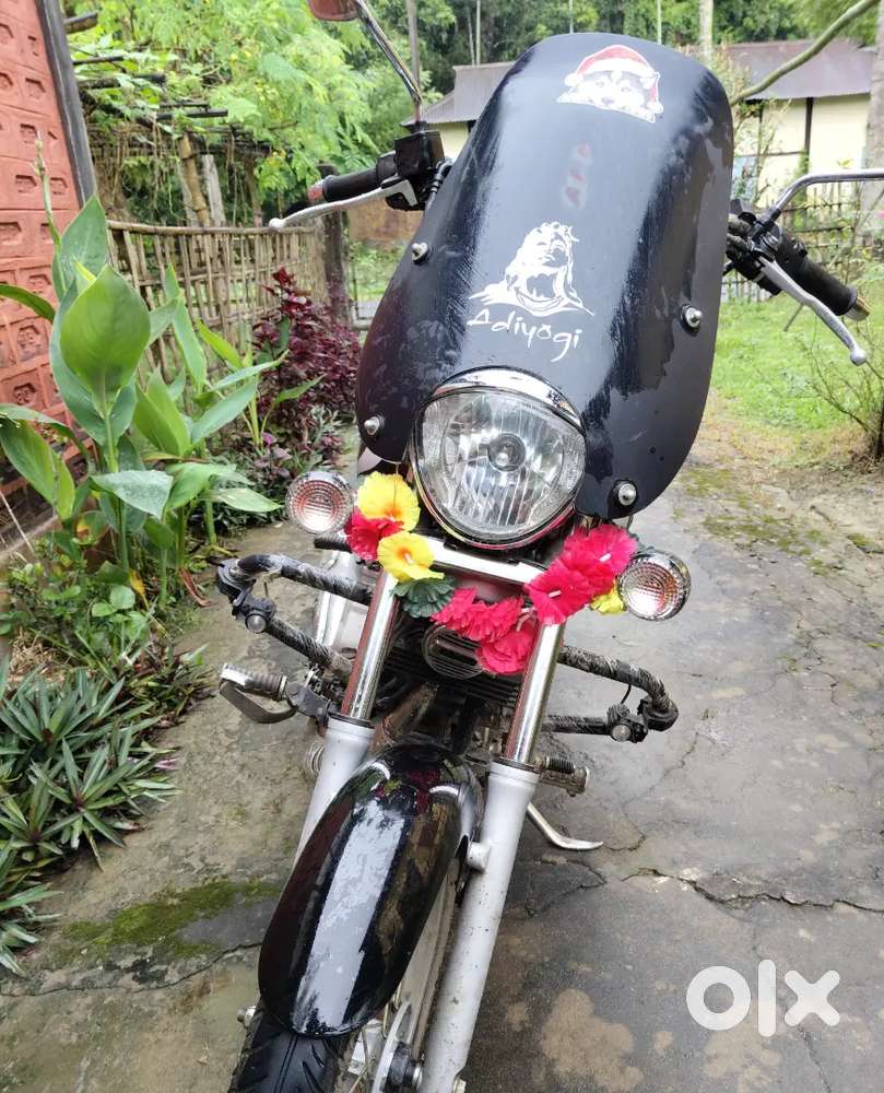 Good condition Avenger 220