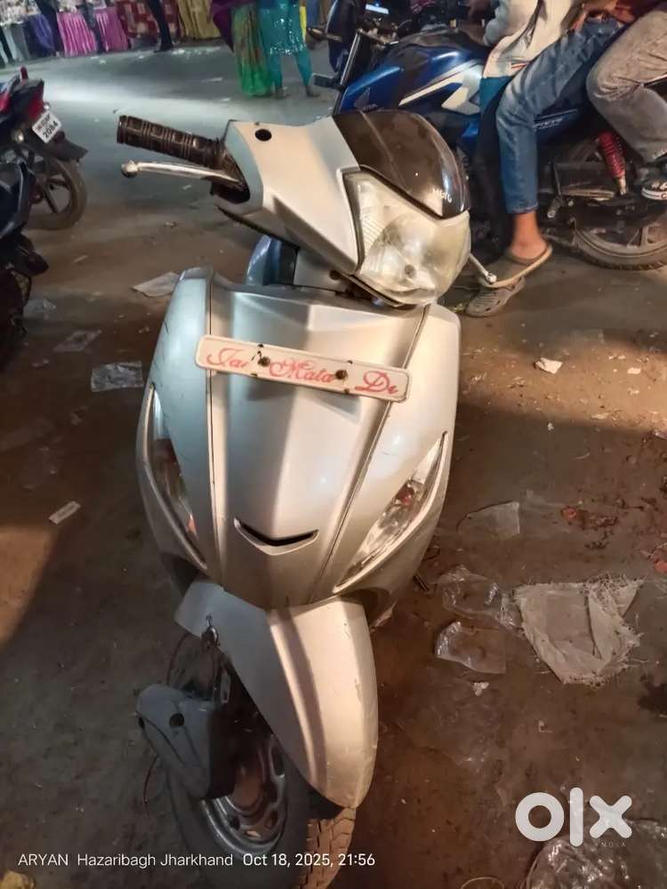 Hero majestro scooty Good condition