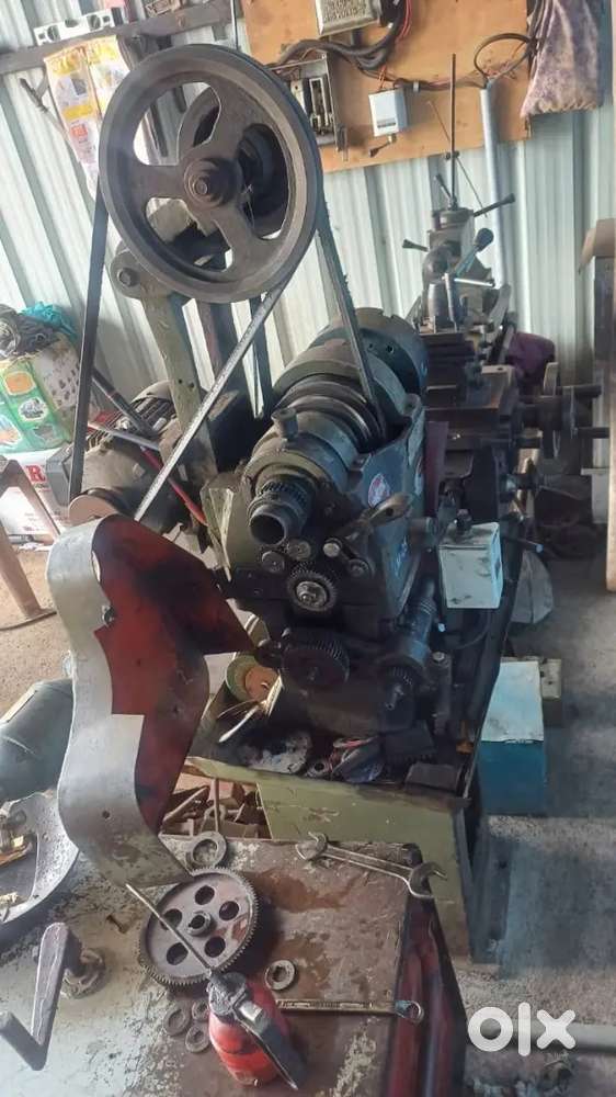 Leth  4.5 ft   good condition