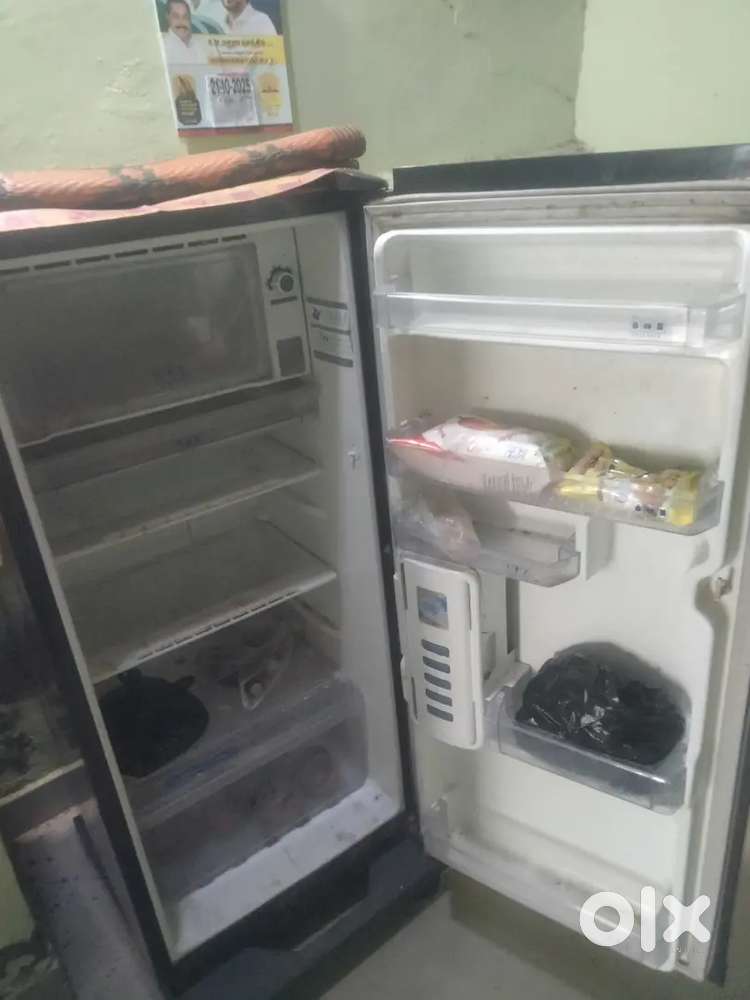 Whirlpool fridge single door