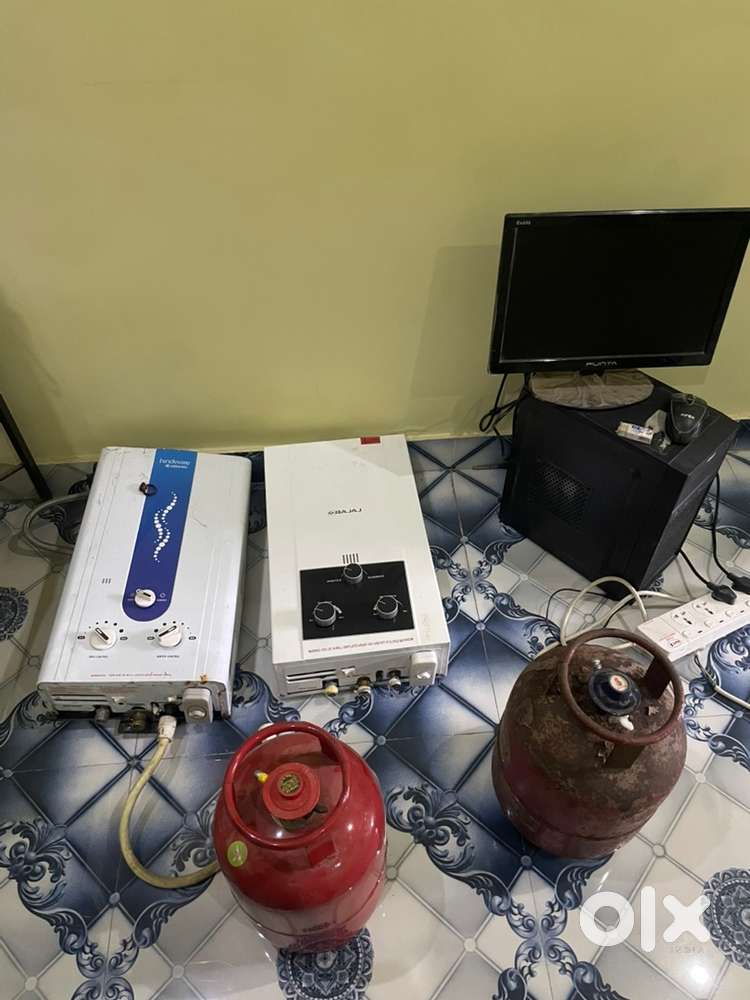 1 DESKTOP COMPUTER , 2 GAS GEYSER , 2 CYLINDER
