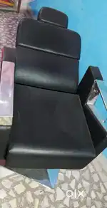Chair h parlour kr liye