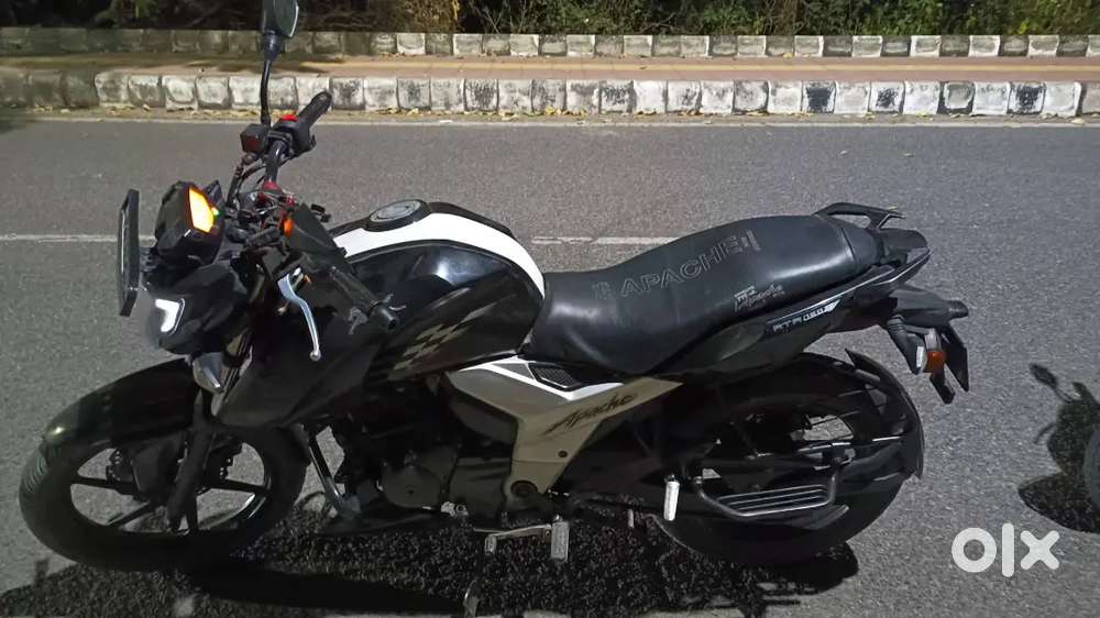 Bike For Sale, Apache RTR 160 4V, No damages, Second hand