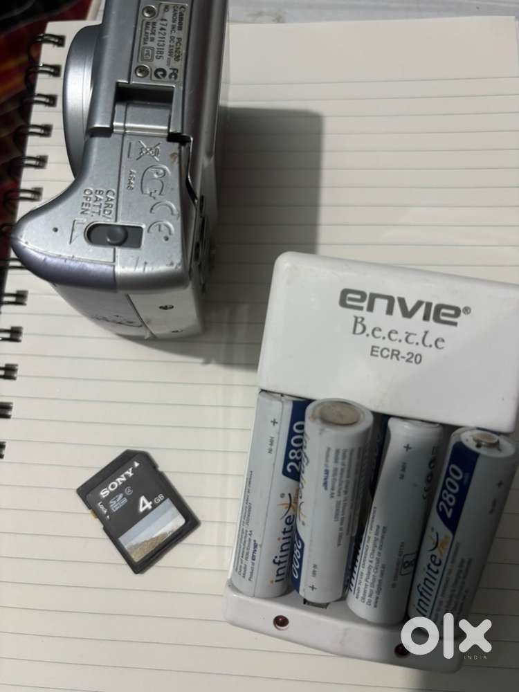 Rare most wanted vintage digicam canon a550