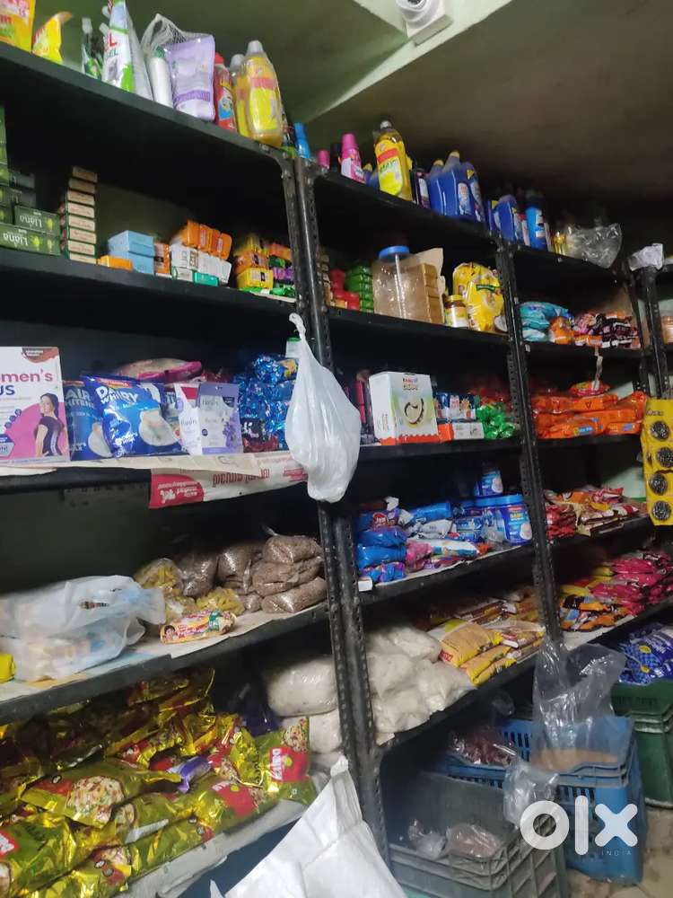 Peroorkada manikandeswaram aji storeil job und ( male)