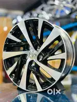 17 innova crysta daimond cut brand new wheels set of 4 toyota OEM