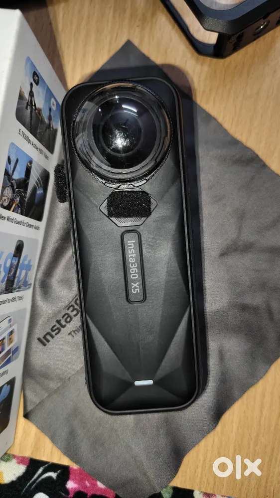 Insta 360 x5