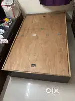 Premium Sagwaan Single Bed