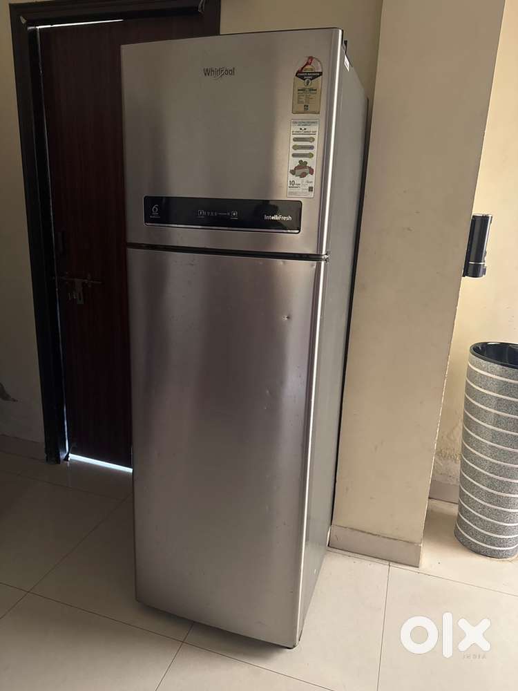 Whirlpool 292 L Intelli Sensor 2 Door Fridge