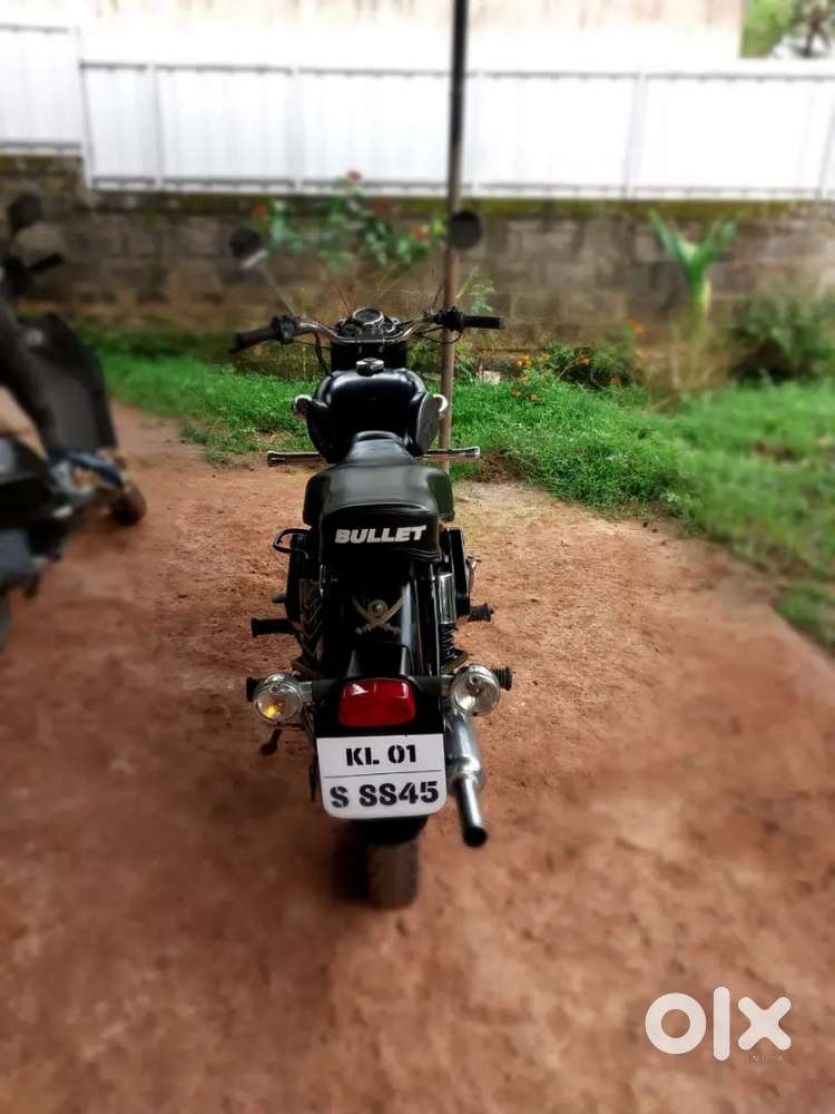 Royal Enfield 2000 model good  condition