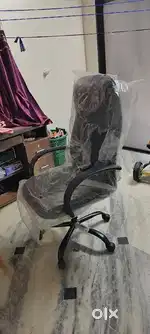 Office wheel chair