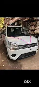 Maruti Suzuki wegonor cng