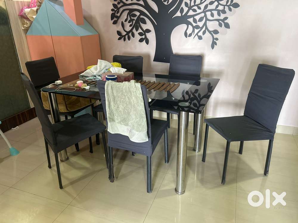 Dinning Table 1+6