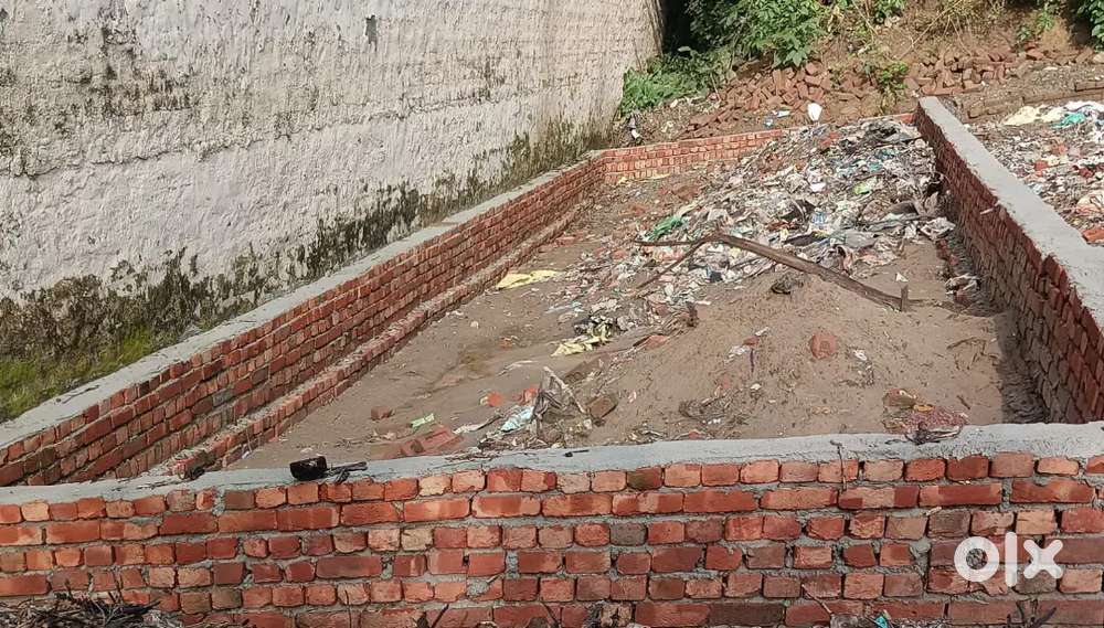 Registred 85 Gaj Plot.@26000 Gaj