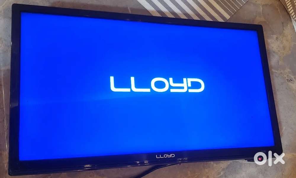 22 inch Lloyd TV in New condition