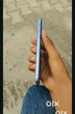 iPhone 11 64gb  bettey change hai bs true tone on hai