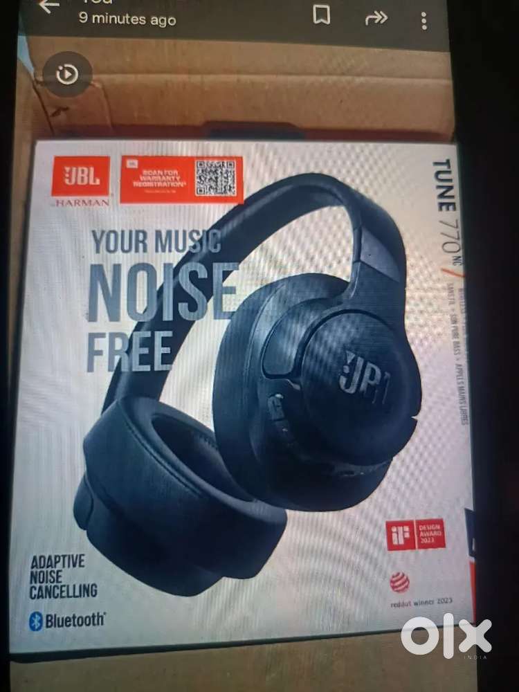 JBL bluetooth brand new want sell just 1 mnth old 6000rs