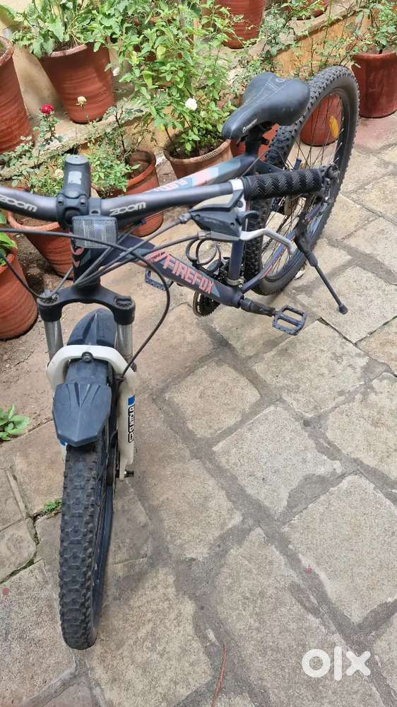 It is a super condition 7*3 gear bicycle