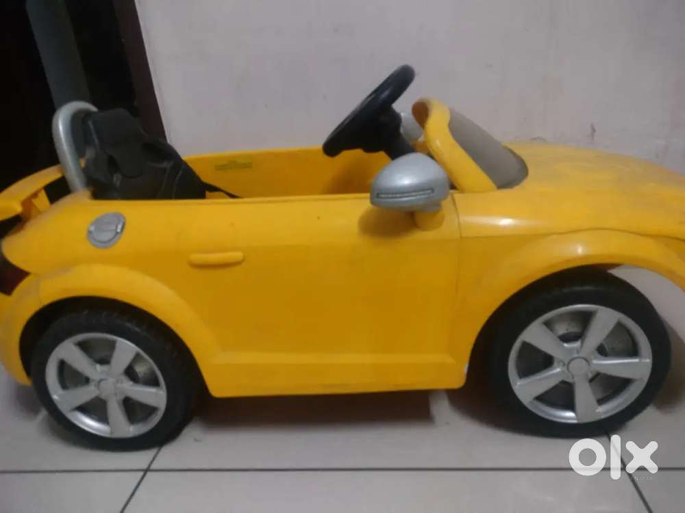 Audi car for children between age 4 to 10
