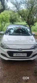 Hyundai i20 2015 Diesel 130000 Km Driven