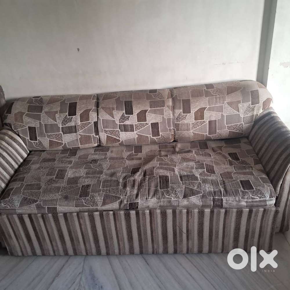 Sofa come bed made by hand