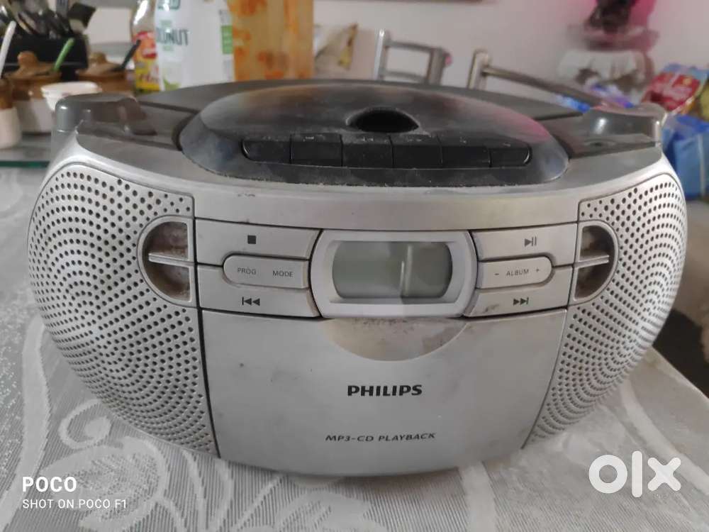 CD player cum tape cum cassette player