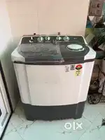 LG Semi automatic 7kg new washing machine