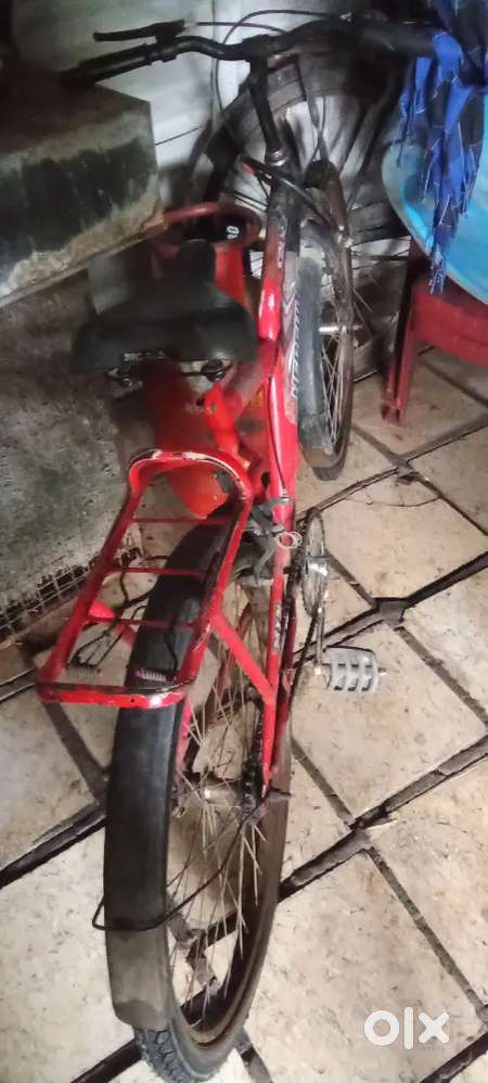 Tyres tube are new
