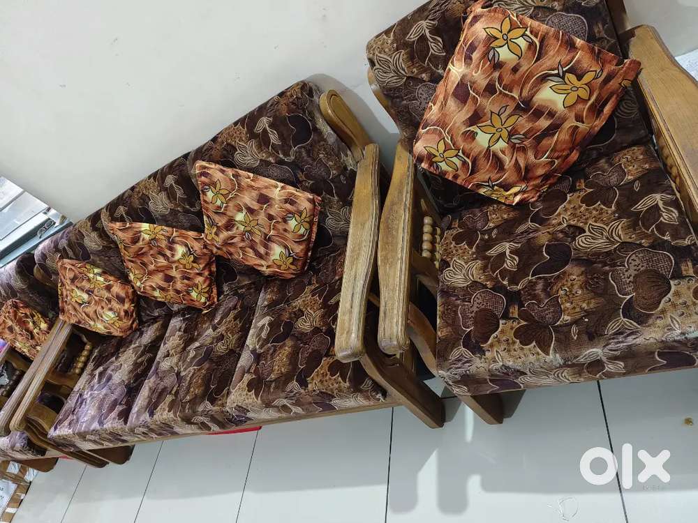 PRIMIUM QULITY SOFA SET