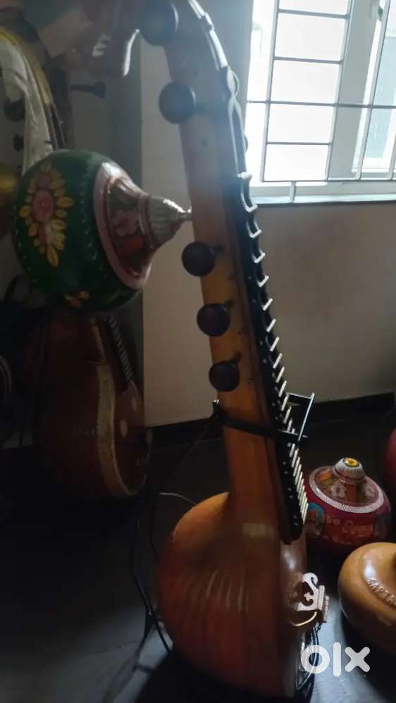 Veena ekhandha tambura rransportation avl