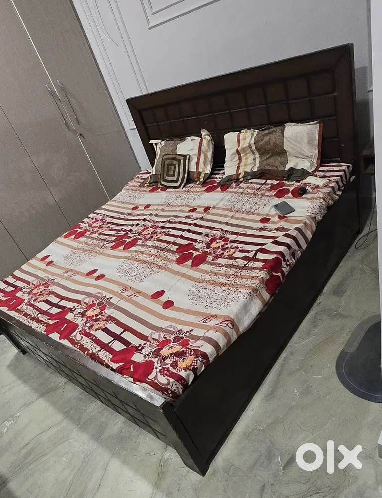 Double bed