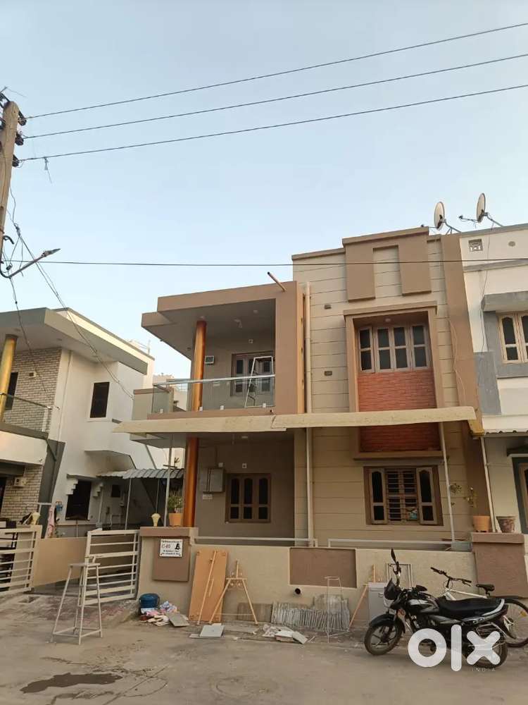 PAINT CONTRACTOR