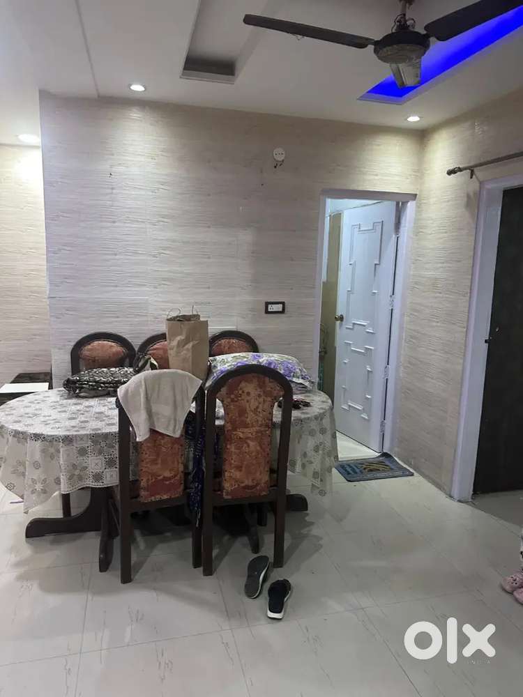 3BHK(onwerfree)semi furnished sector 127 sivalik city kkhatat