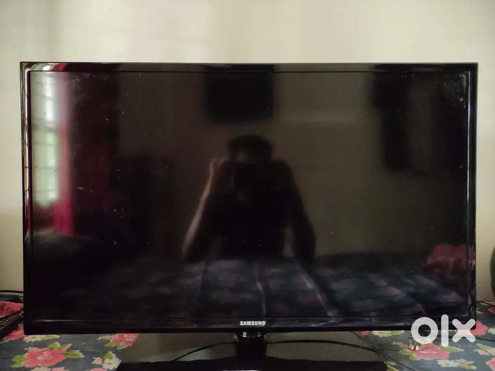 Samsung 32 Inch LED TV