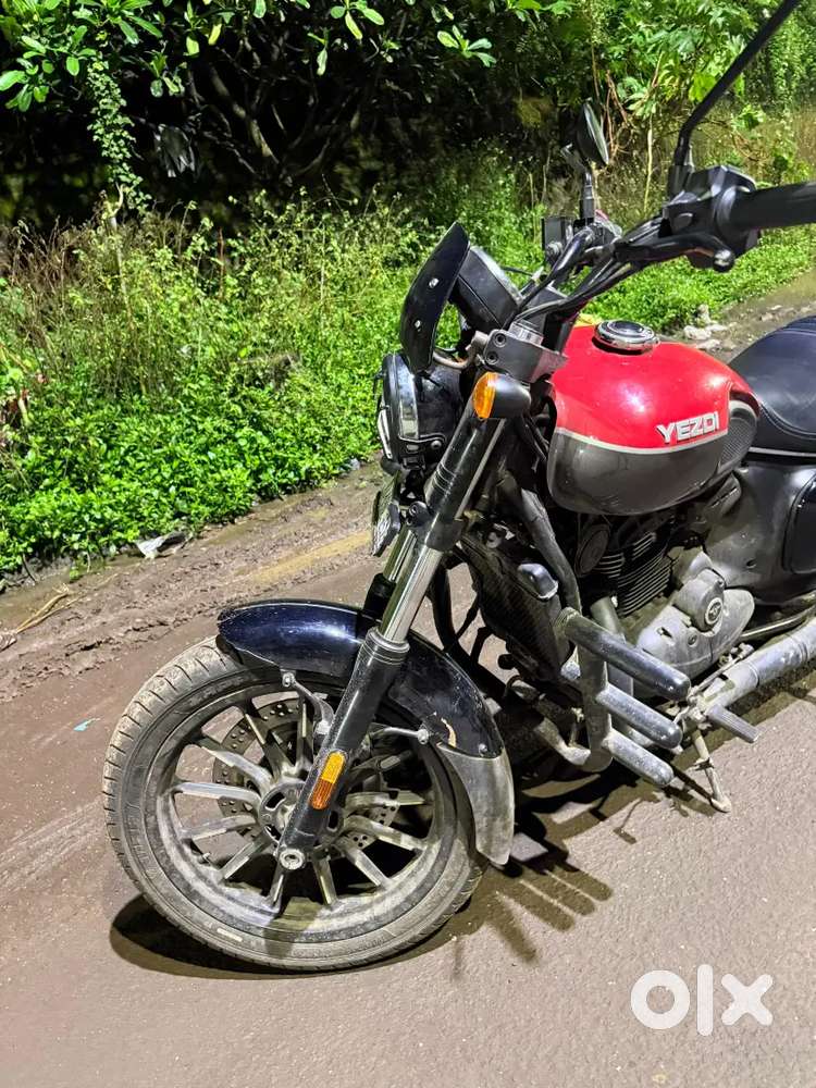 YEZDI ROADSTER  2024 GOA PASSING