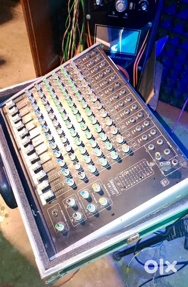 stranger 120E 12 inputs mic mixer
