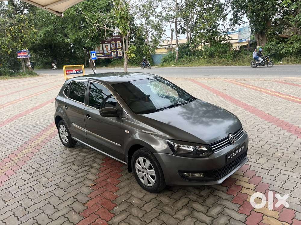 Volkswagen Polo 2012 Petrol 64000 Km Driven
