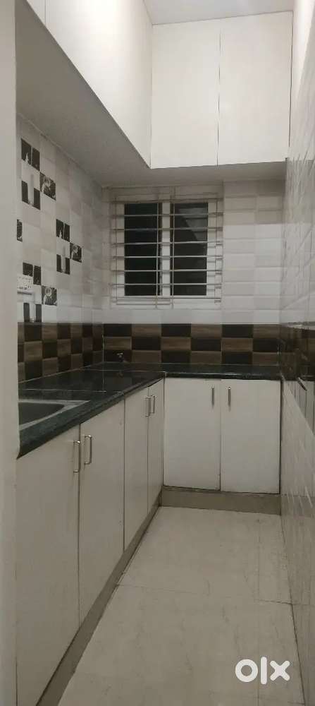 Bachelor's 1Bhk Manyata 10k