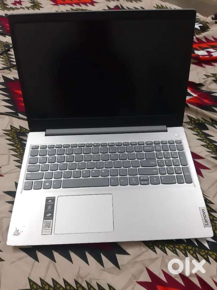 Lenovo i5 10th gen 4gb Ram 128gb ssd nvme  4 hour battery backup