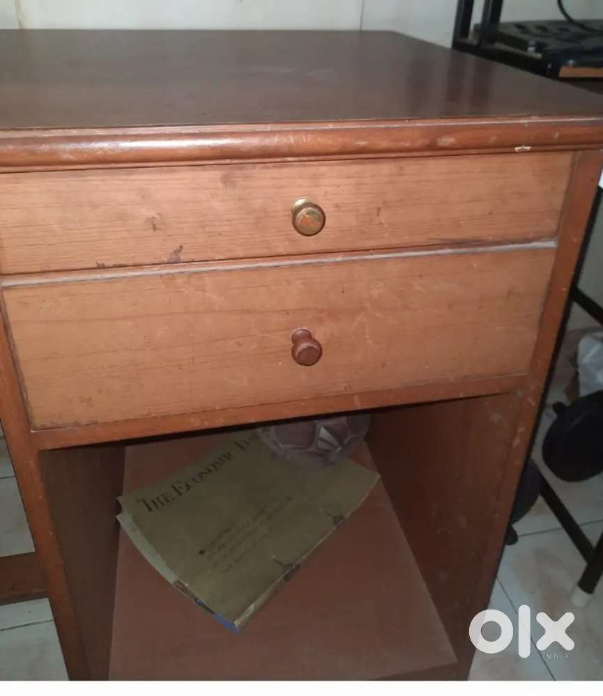 Sturdy Work/ study table