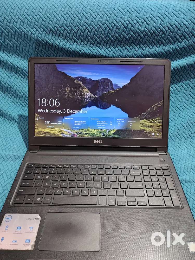 Dell Inspiron 15 3000 series laptop (Very good condition)