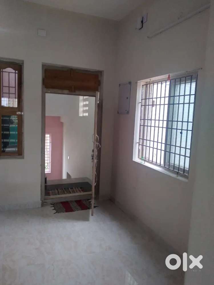 New 1 BHK - 800 SqFt - 800 Meters from both OMR & TCS Kumaran Nagar