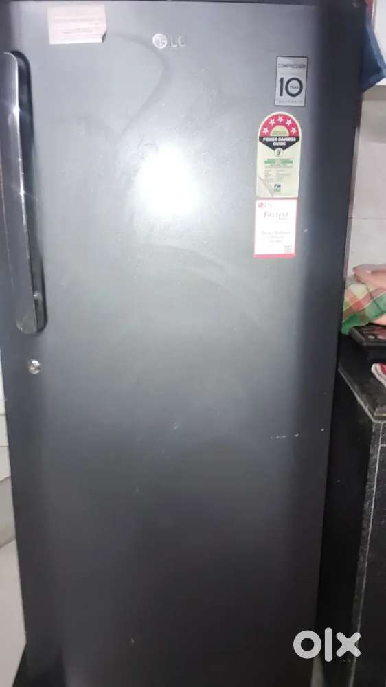 270 liter 6year old running condition super colling