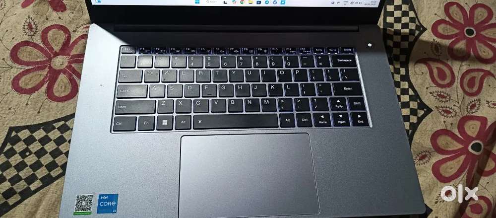 Infinix y2 plus laptop