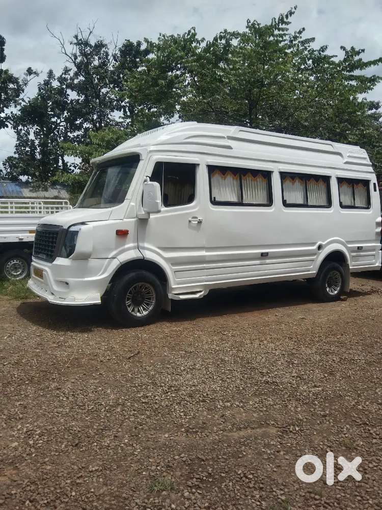 Tempo Traveller 14 seat full New Work