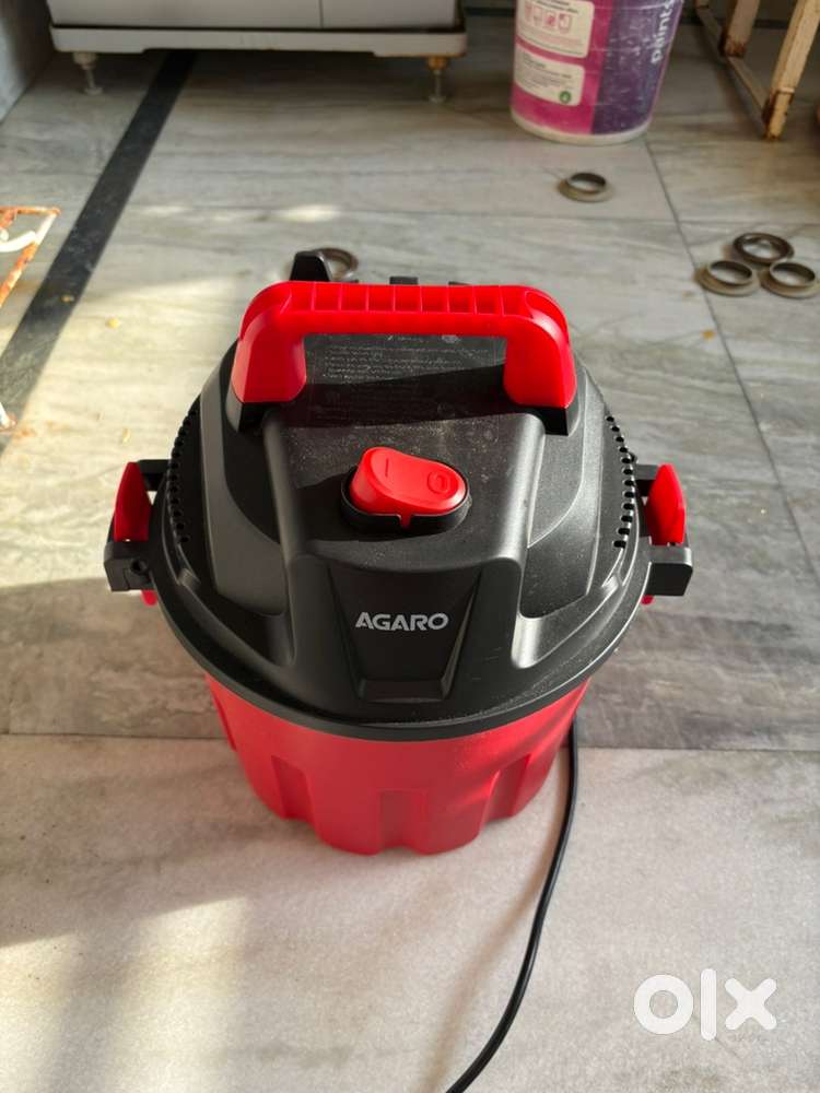 VACCUM CLEANER