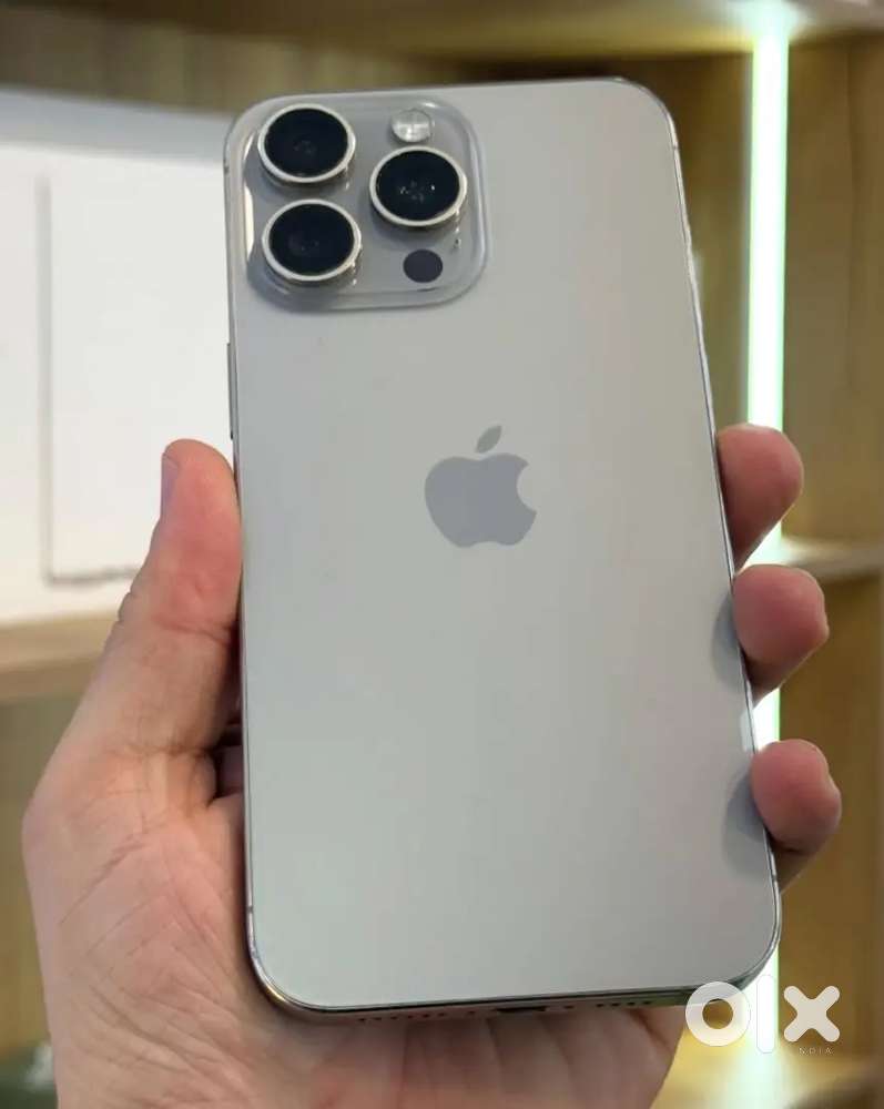 Iphone Apple 15 pro max with warranty 6 month box & cover free & cable