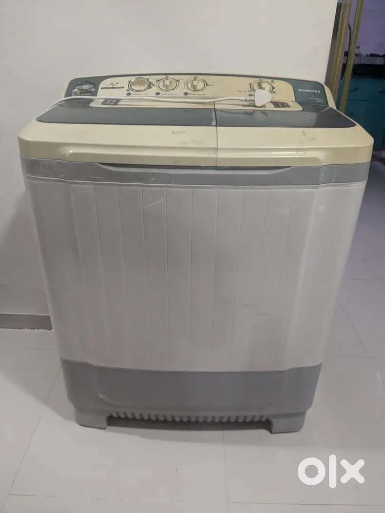 Semi washing machine