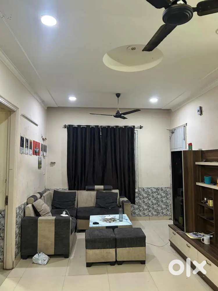 3 BHK flat for rent (city heart)